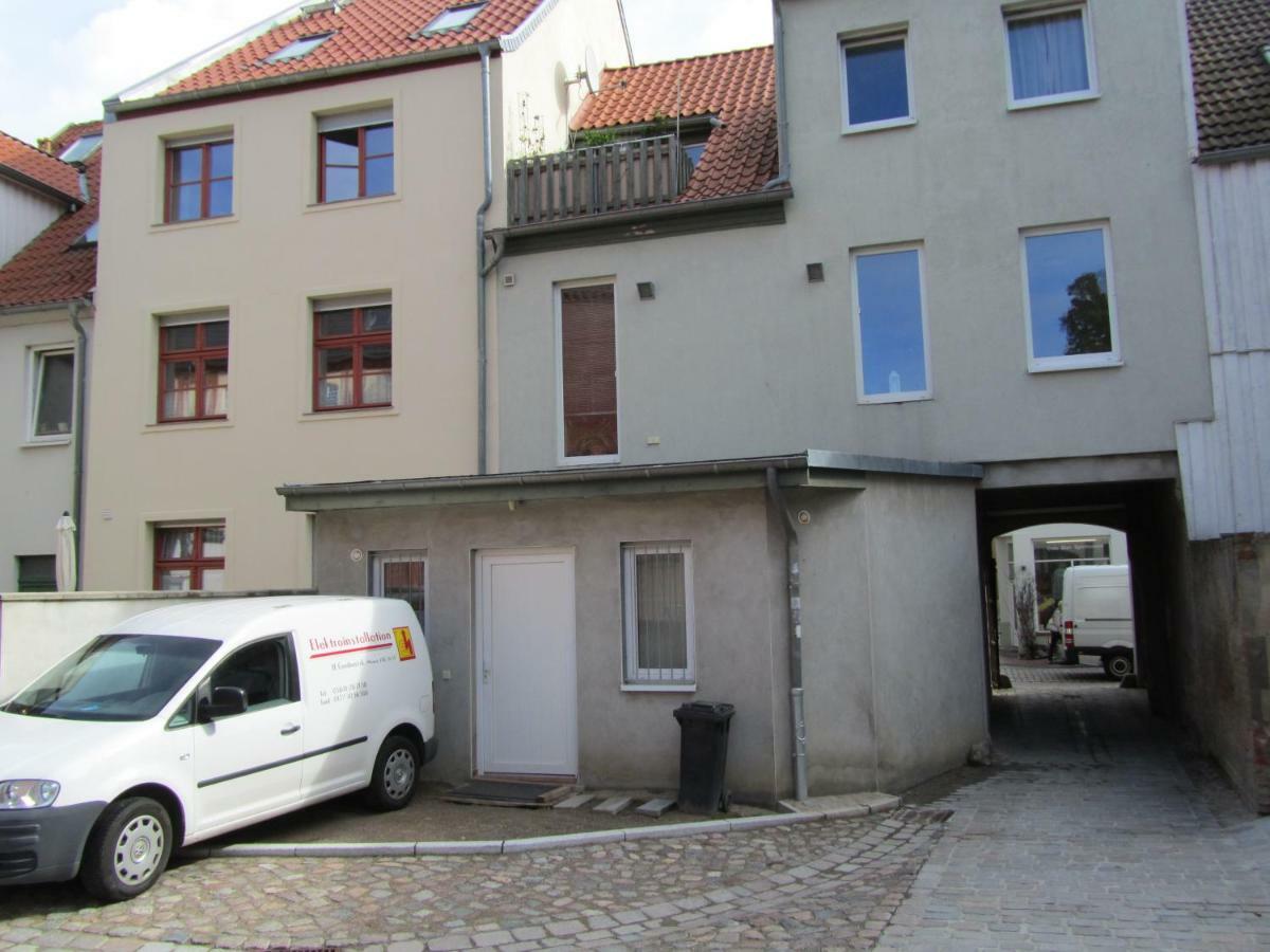 Altstadt Ferienwohnung Wismar Exterior photo